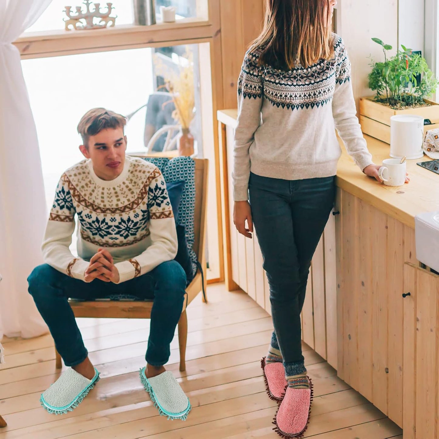 Jecery 2 Pair Microfiber Slippers Floor Cleaning Chenille Mop Slippers Base Board Cleaner Household Cleaning Tools for Wood Floor Dust Dirt Tool Supplies