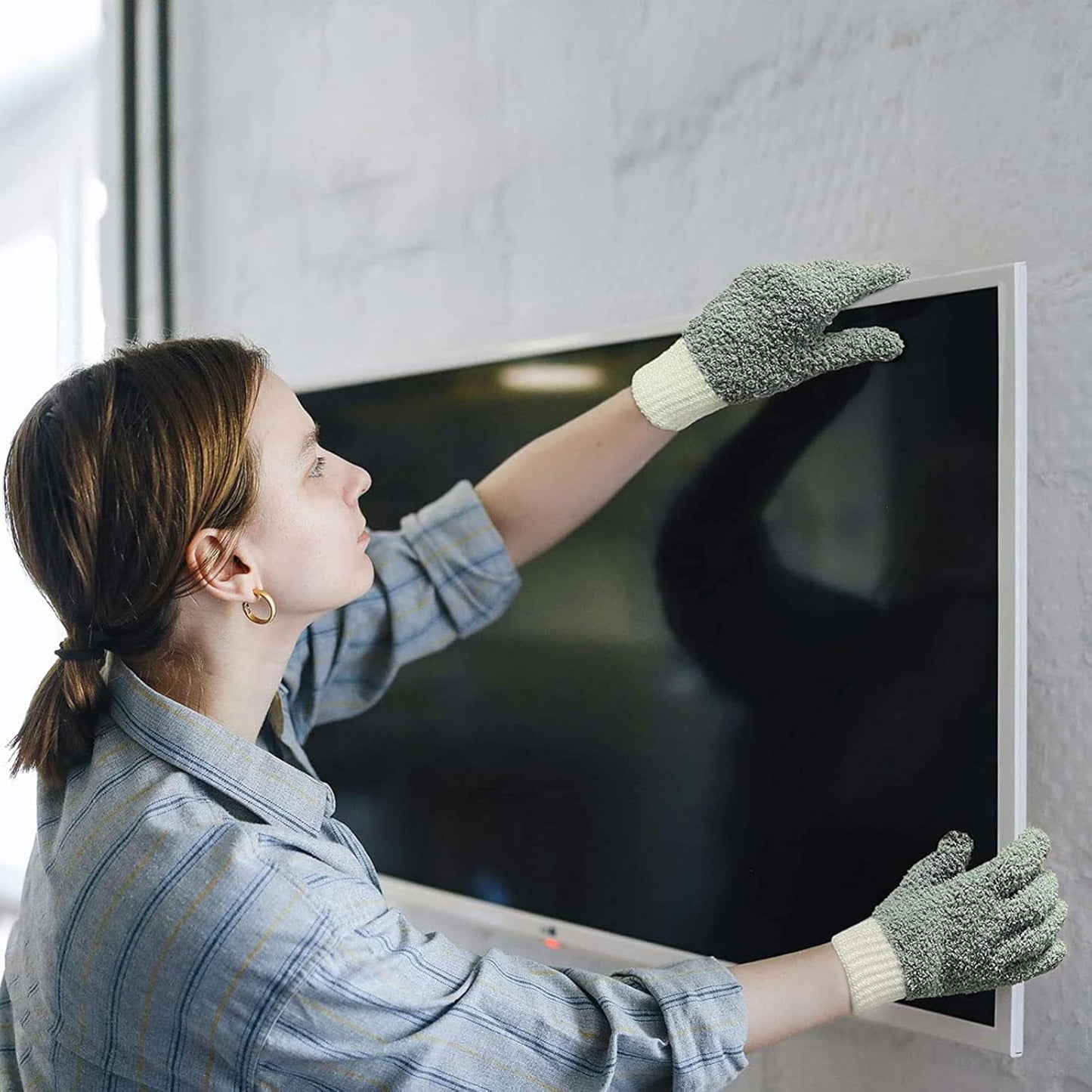 MIG4U Microfiber Gloves - Dusting Gloves for House Cleaning - Washable Blind Cleaner Duster Tool (Gray,S/M)