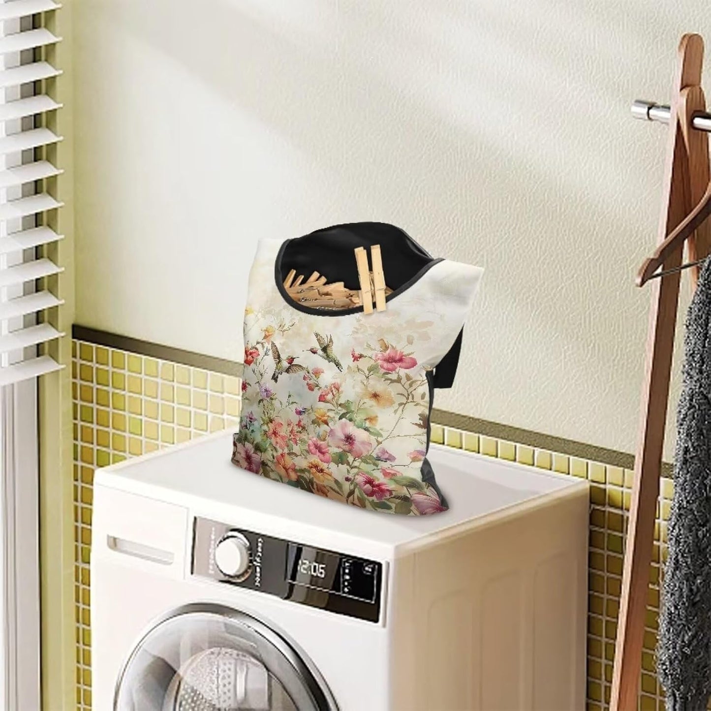 2 Pcs Hummingbird Pink Clothespin Bag, Large Clothes Pin Hanging Bag, Pin Bag with Large Opening for Clothes Lines Outside Yard Home Decoration