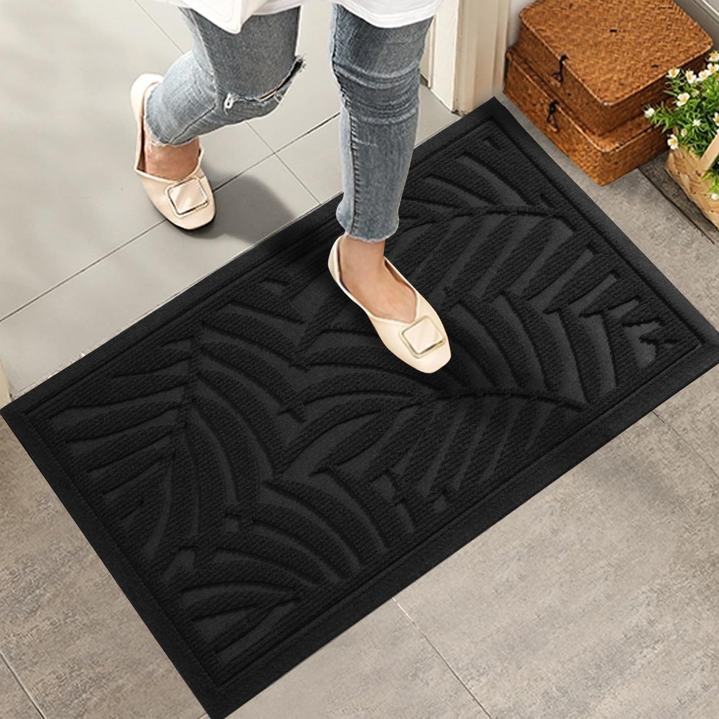Front Door Mat, Absorbent Resist Dirt Welcome Door Mat Indoor Outdoor, Waterproof Doormat, Sturdy Non Slip Backing, Fade Resistant, Low Profile Entry Mat for Entryway, 47×32, Black