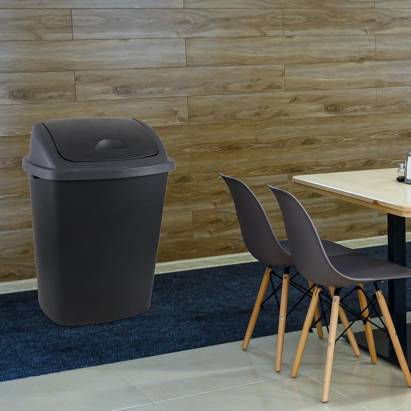 18 Gallon /70 L Swing Lid Large Garbage Bins, 4-Pack, Commercial Grade Plastic Trash Cans for Restaurants, Garages, Conference Rooms, Indoor Household and Commercial Use, Black