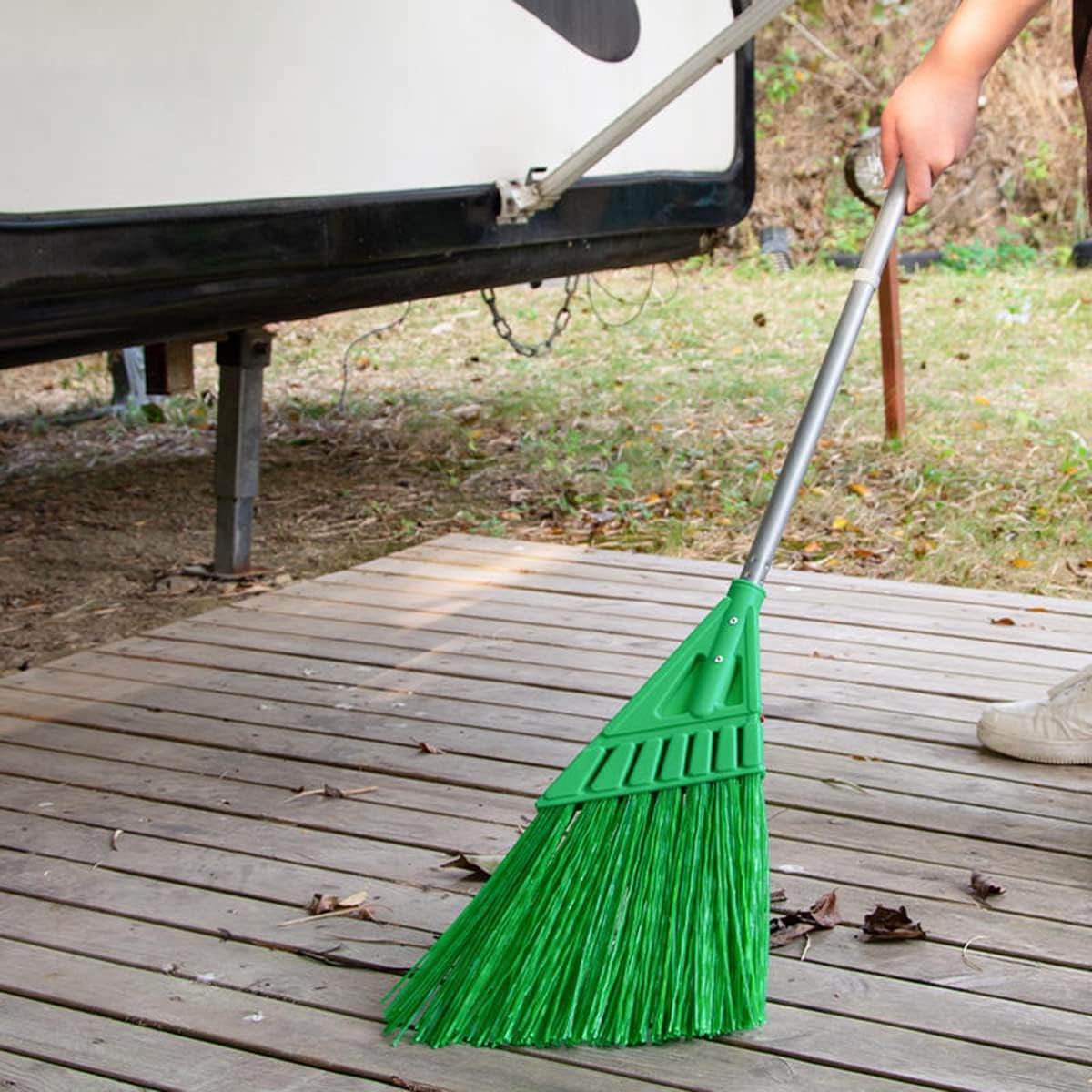 Courtyard Broom/Heavy-Duty Broom Long-Handled Commercial Broom Angle Broom for Outdoor Courtyard Garage Lobby Mall Market Floor（Grey+Green）