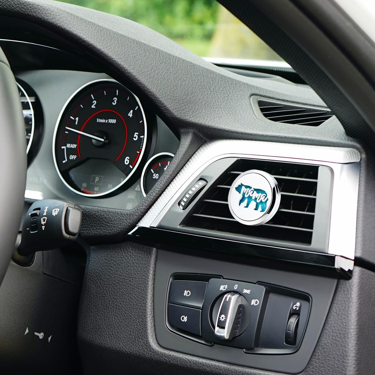 30mm Mama Bear Car Diffuser Vent Clip Essential Oil Aromatherapy Air Freshener Vent Clips Car Accessories for Women